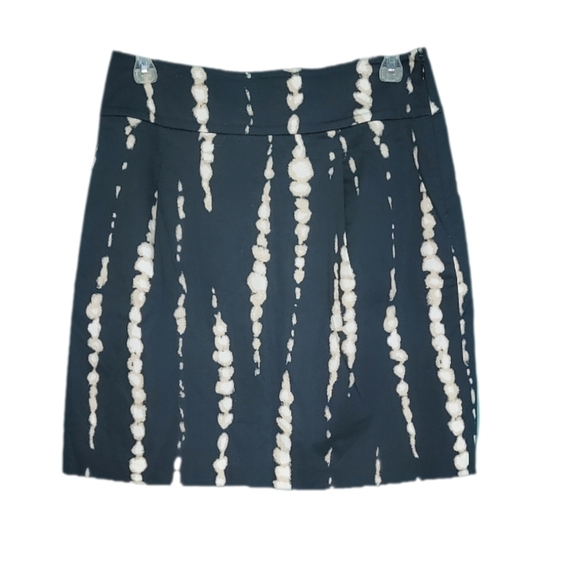 Ann Taylor Petite Tie Dyed Navy and Cream Dress Skirt Women's Size 0P - Picture 1 of 11